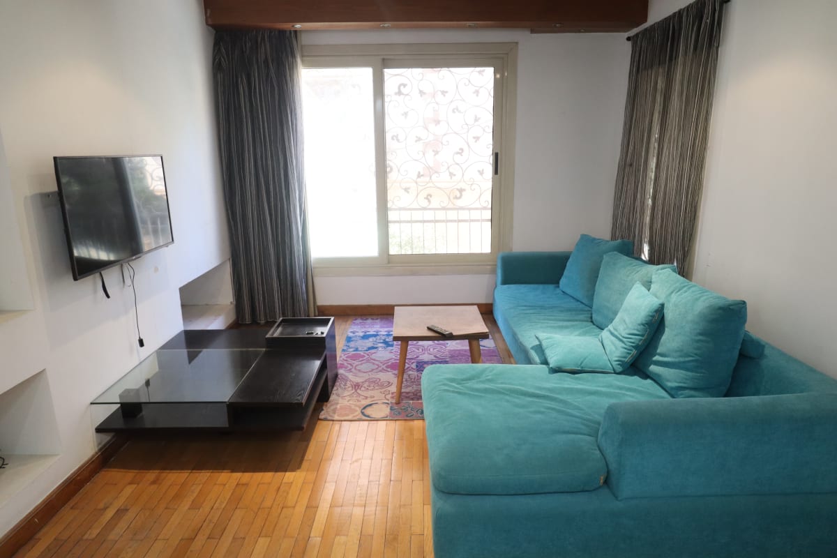 Modern 2BR Apartment in Vibrant Neighborhood In Maadi