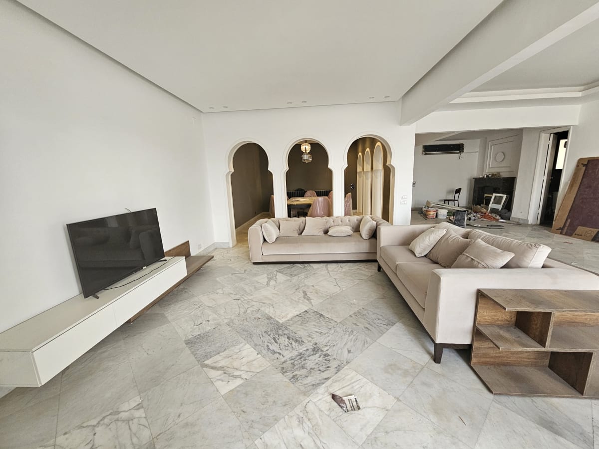 Luxury Apartment with Spacious Reception in Zamalek
