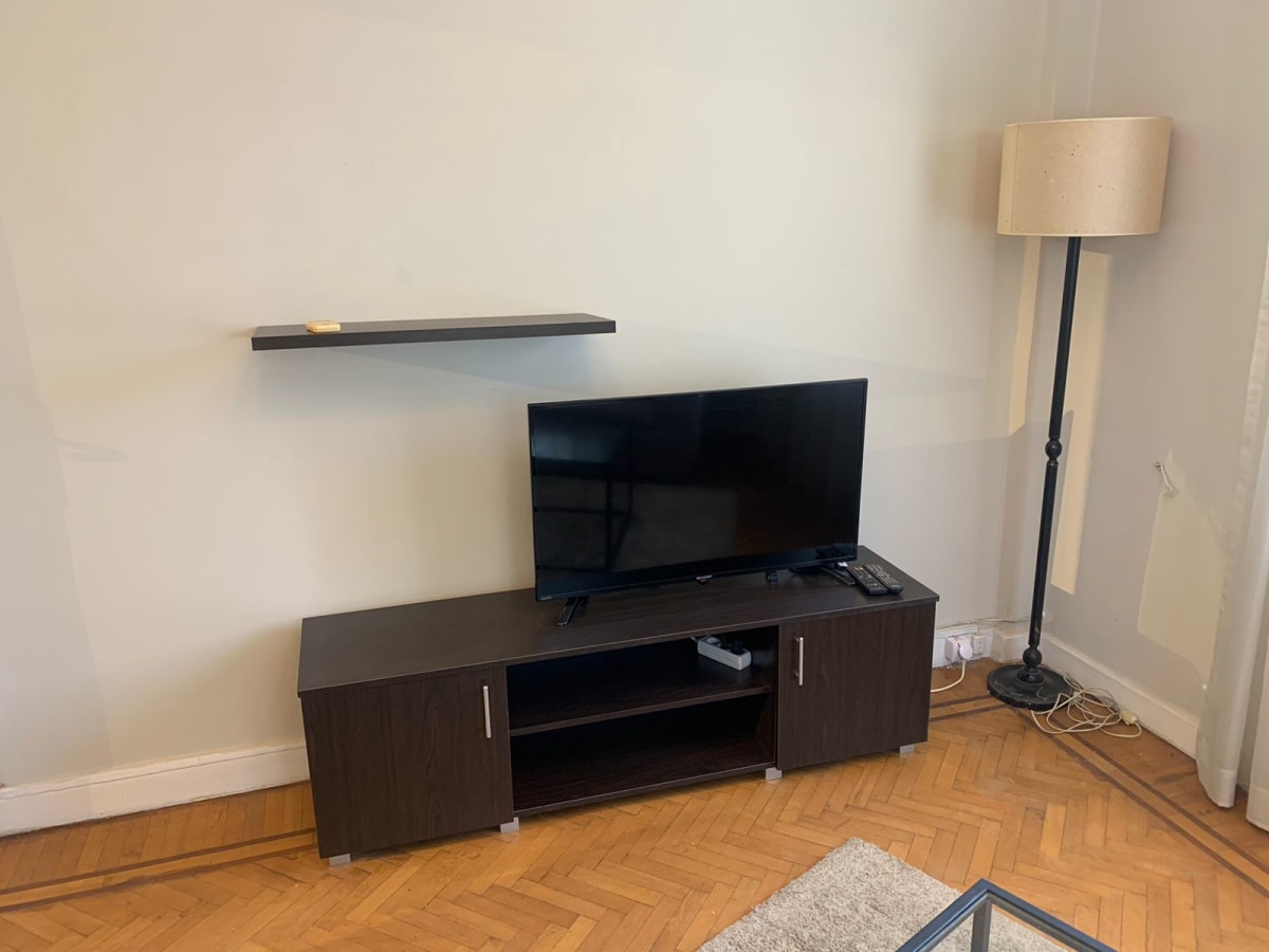 Stylish Apartment with Scenic Balcony Views in Zamalek