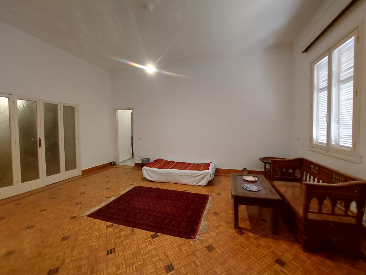 High Ceiling Apartment For Rent In Zamalek.