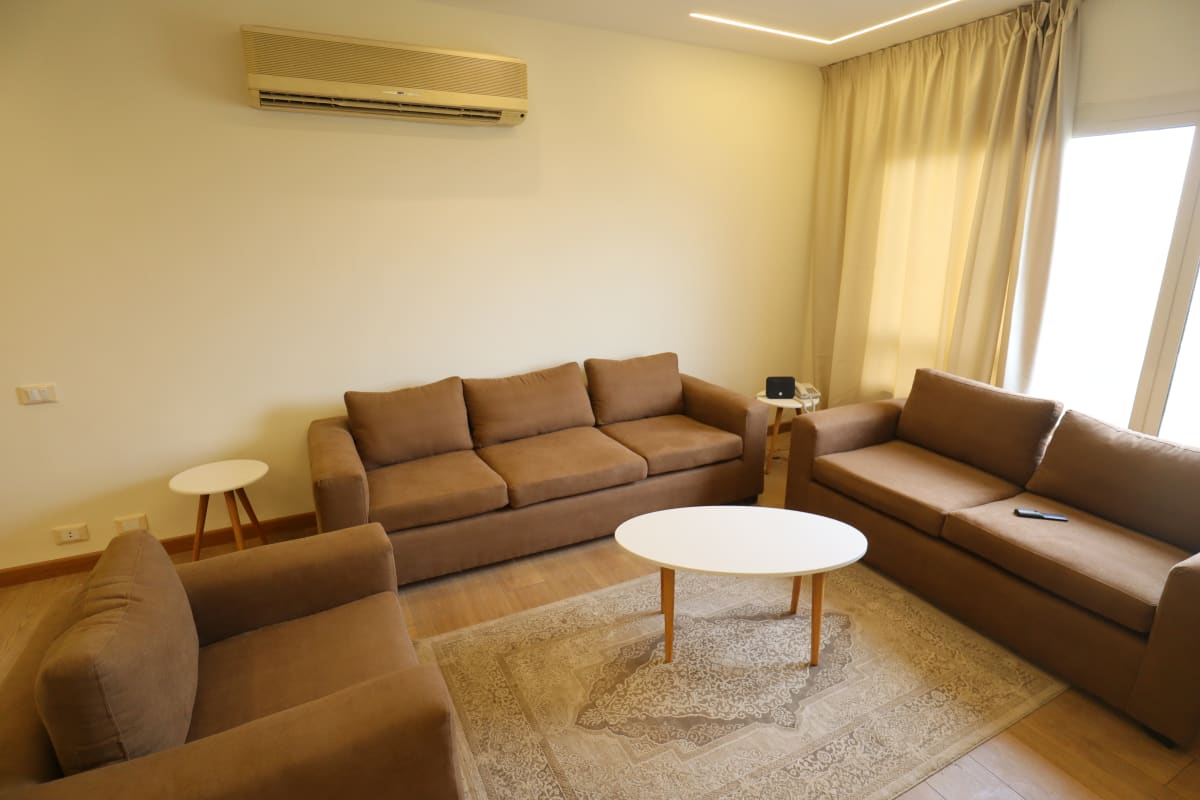 Modern Apartment in Vibrant Neighborhood In Maadi