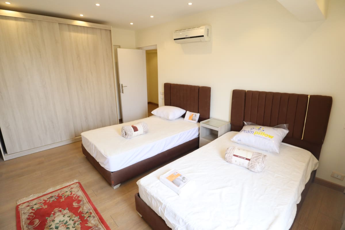 Modern Apartment in Vibrant Neighborhood In Maadi 