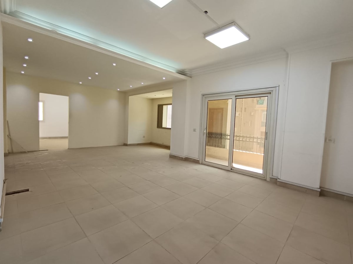 Prime Full Administrative Building for Rent | 1800 Sqm | Zahraa El Maadi