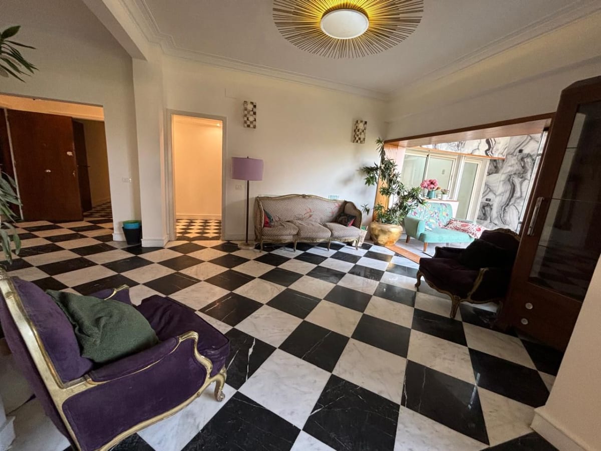 Apartment With Wonderful Layout For Rent In Zamalek.