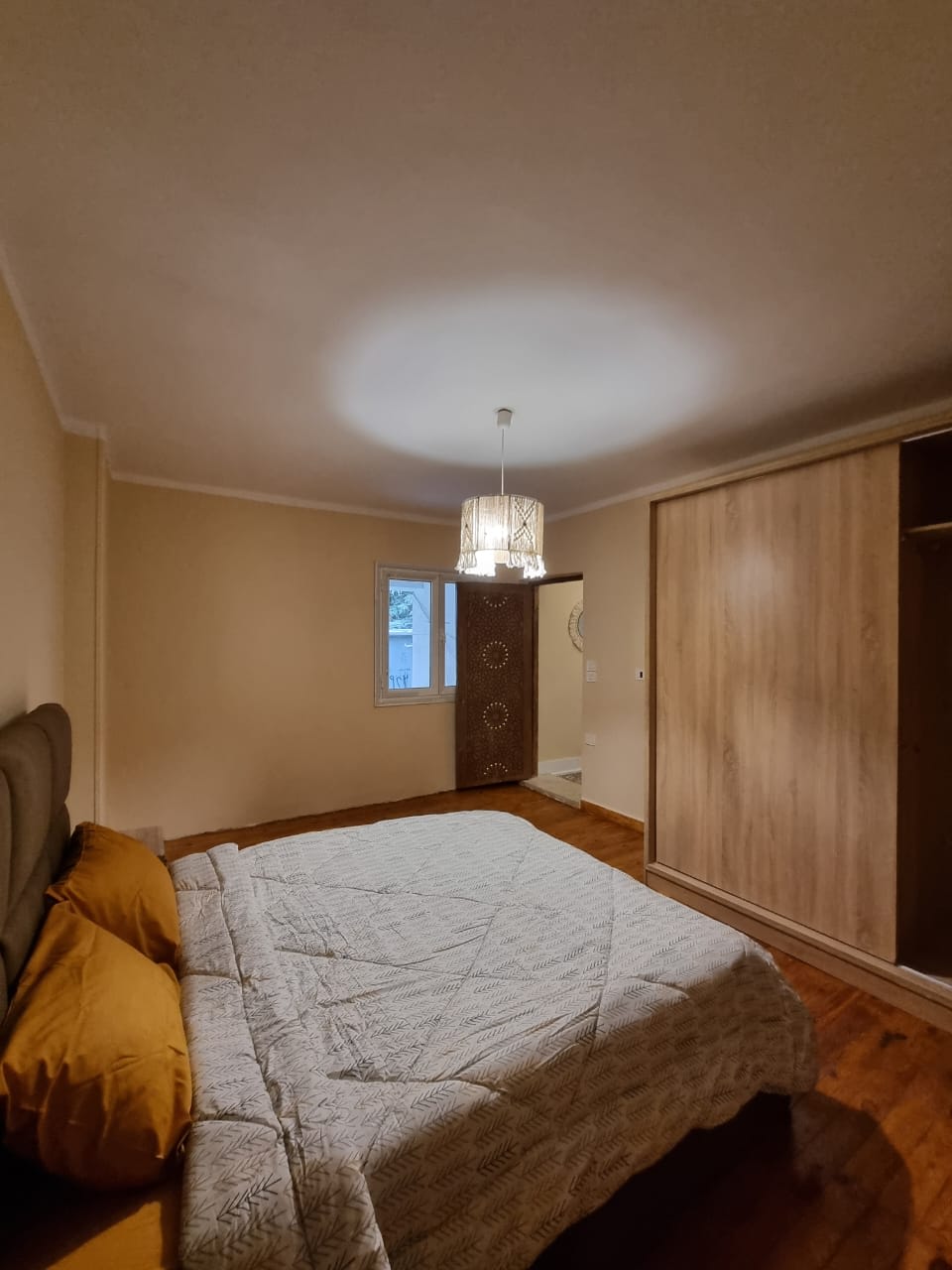 Compact Ground Floor Apartment - 1BR Ideal Living