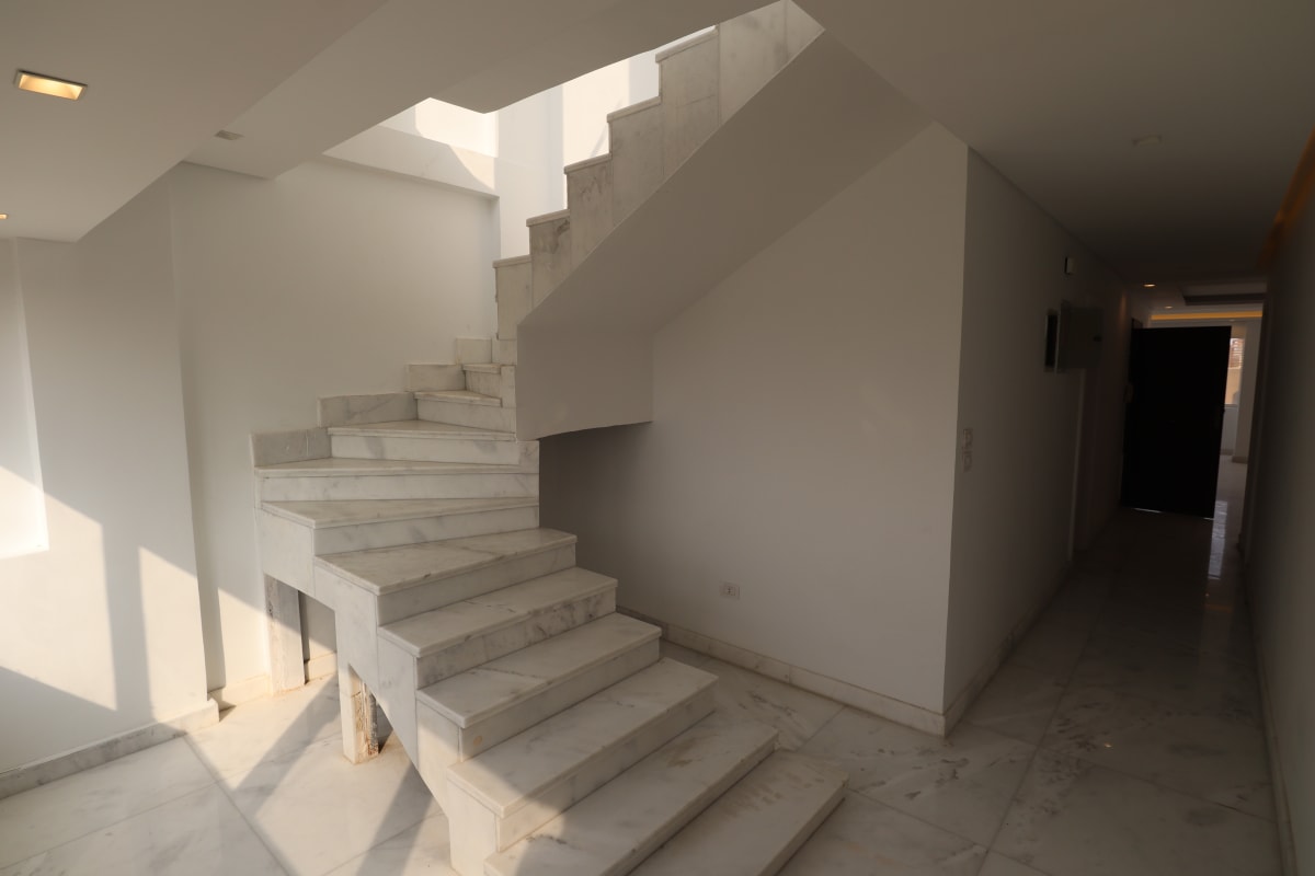 Semi-Furnished 4BR Apartment for Rent in Maadi - 280 sqm
