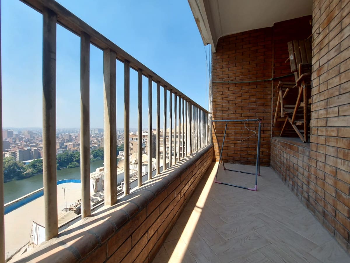 Bright 3BR Apartment with Balcony In Zamalek