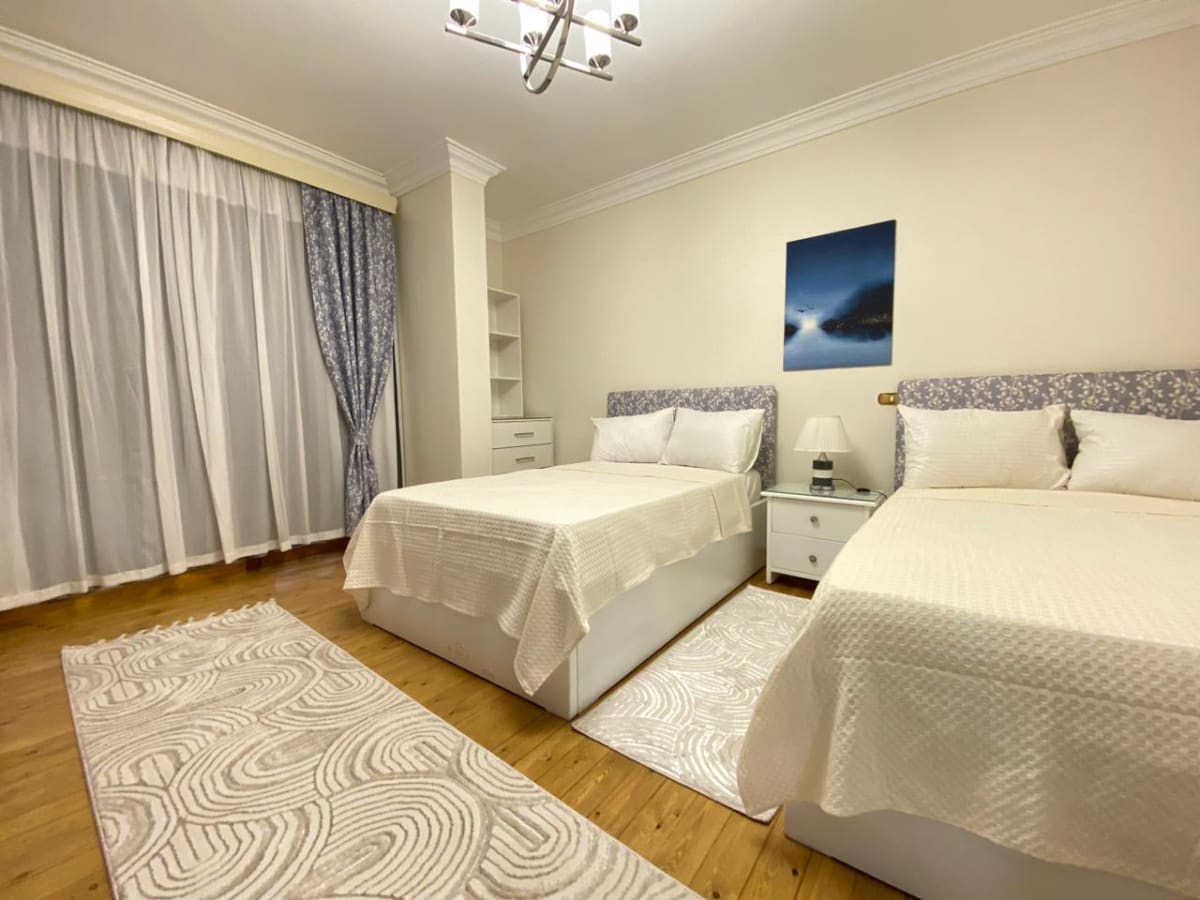 Bright Apartment In Prime Location In Maadi Degla 