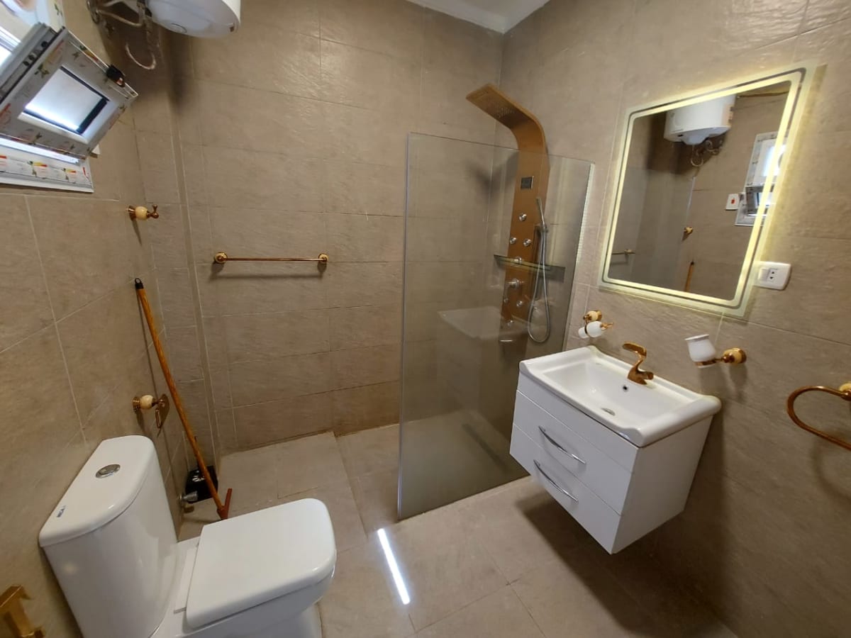 Modern Apartment with Natural Light In Zamalek