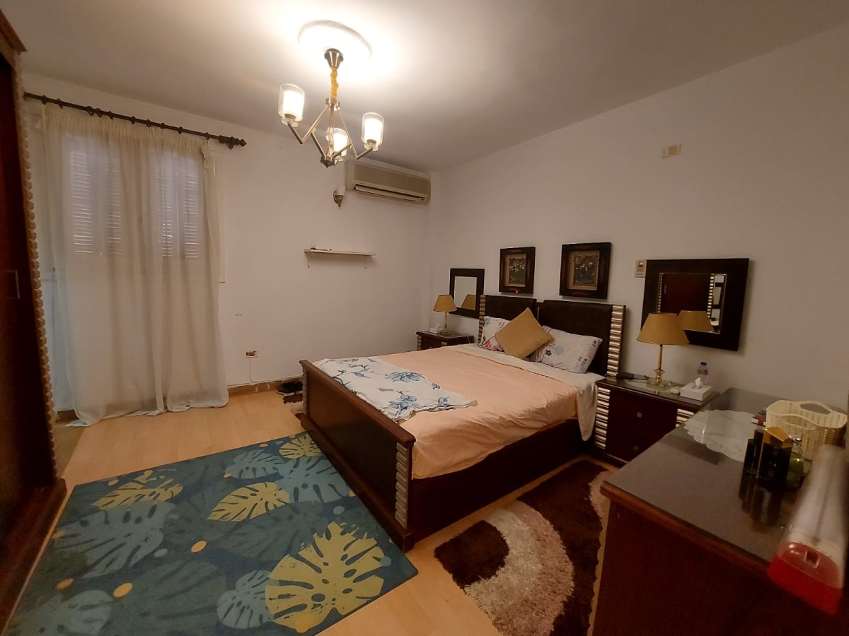 Cozy 1BR Apartment with Balcony View In Zamalek