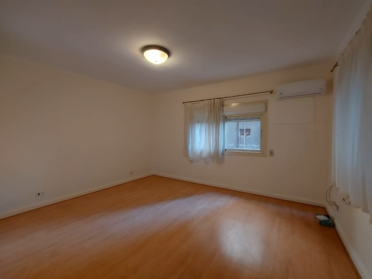 Bright 2BR Apartment with Green Views In Zamalek