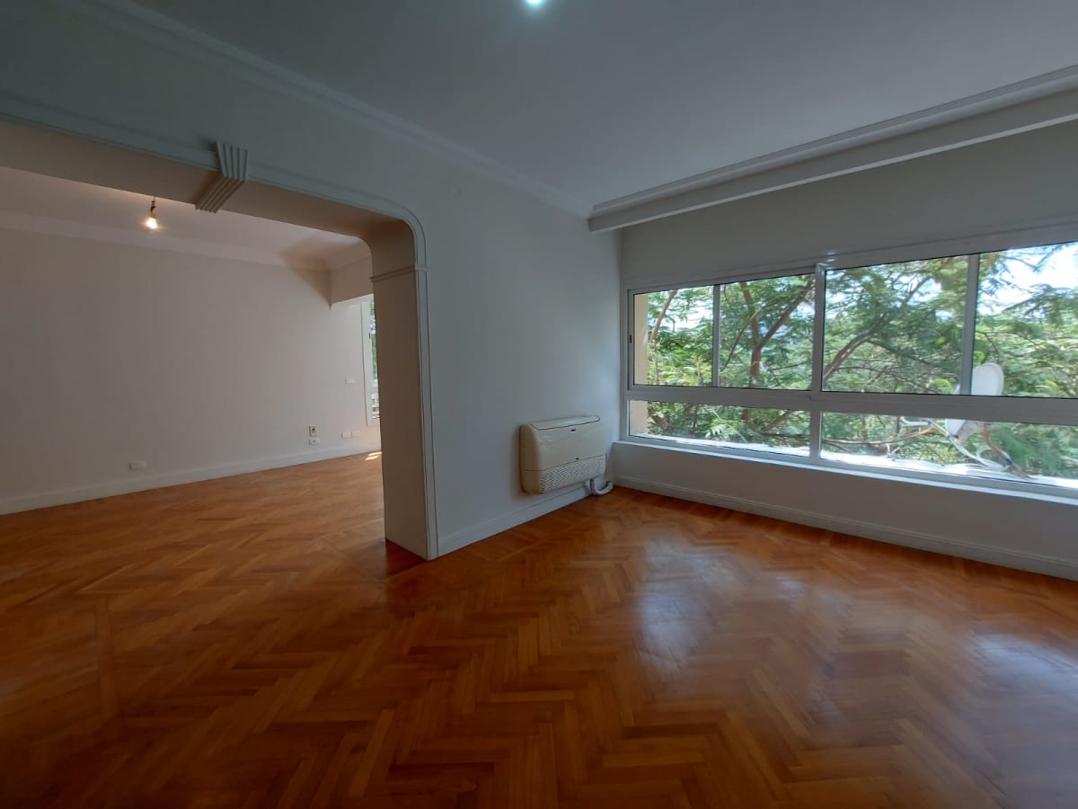 Bright & Airy Apartment with Quality Finishes In Zamalek