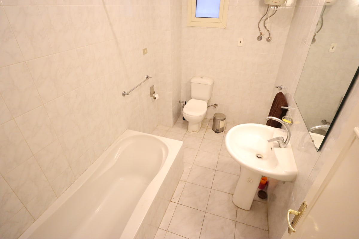 Fully Furnished 3 BR Apartment in Maadi