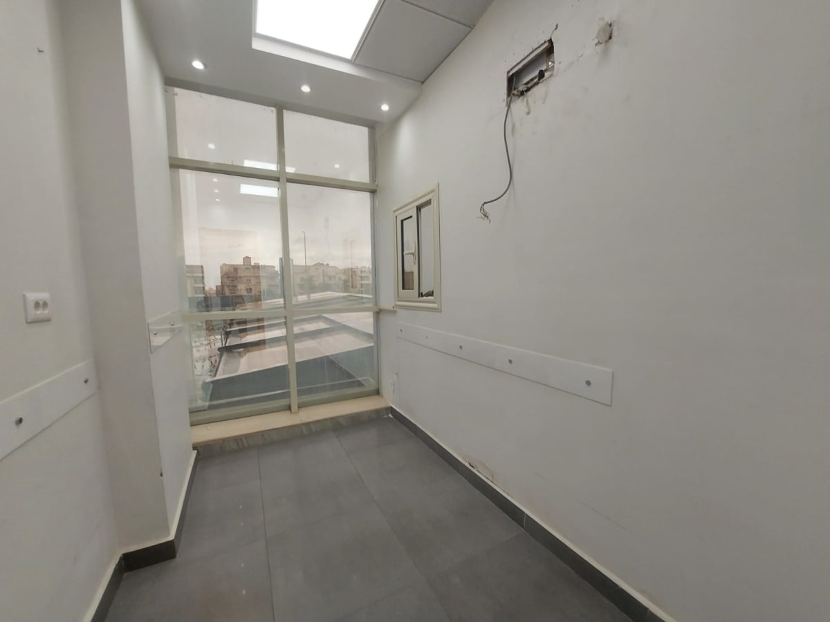 Administrative Office Space for Rent in New Cairo | 160m² | North 90.