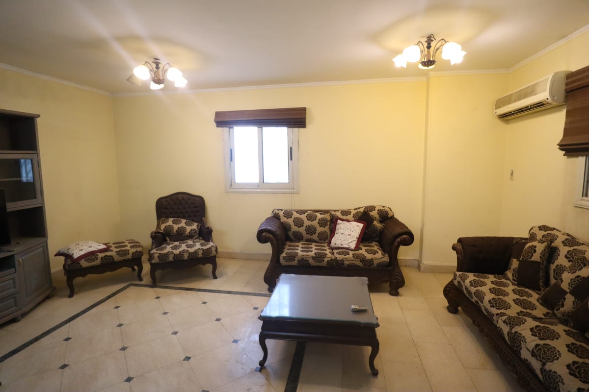 Charming 2 Bedroom Apartment in Maadi