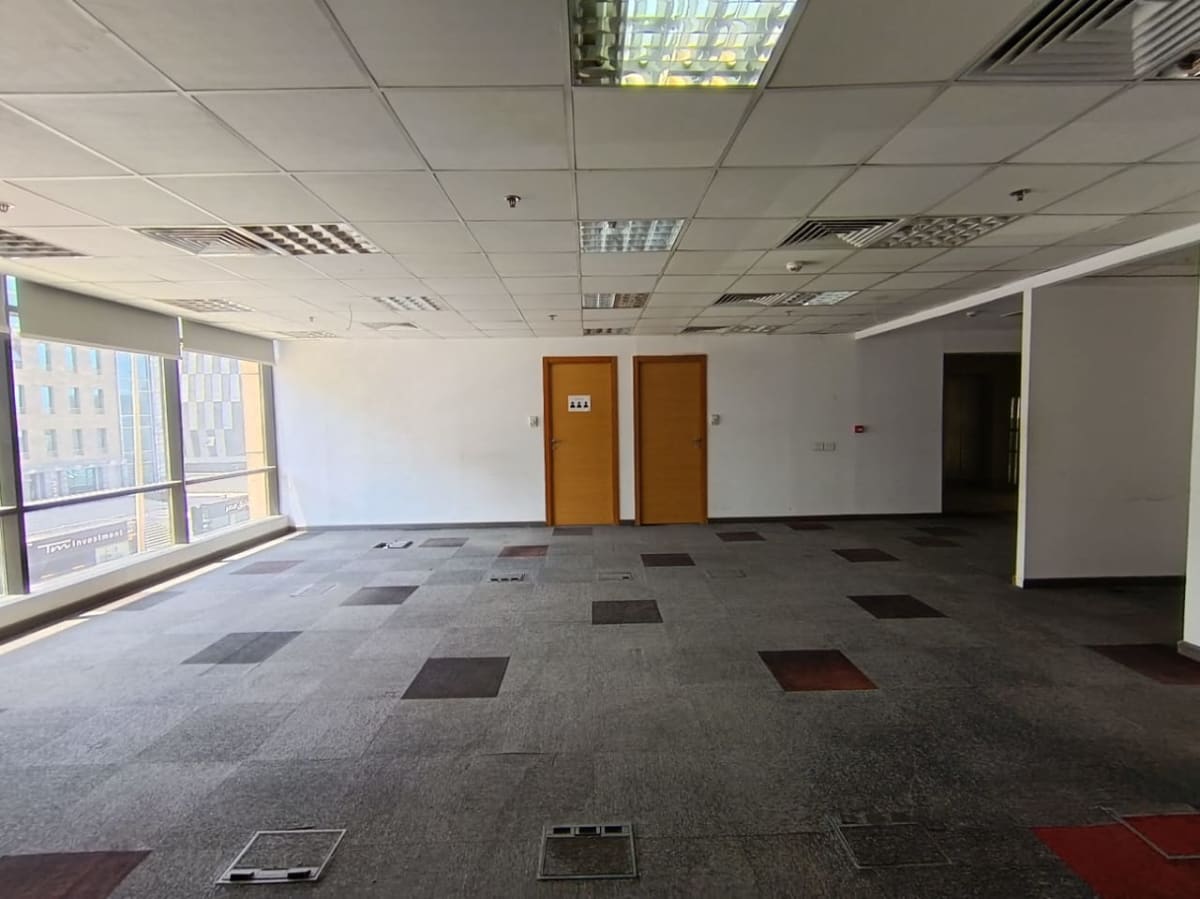 Administrative Office For Rent In 90th North | 600m² | Fully Equipped   . 
