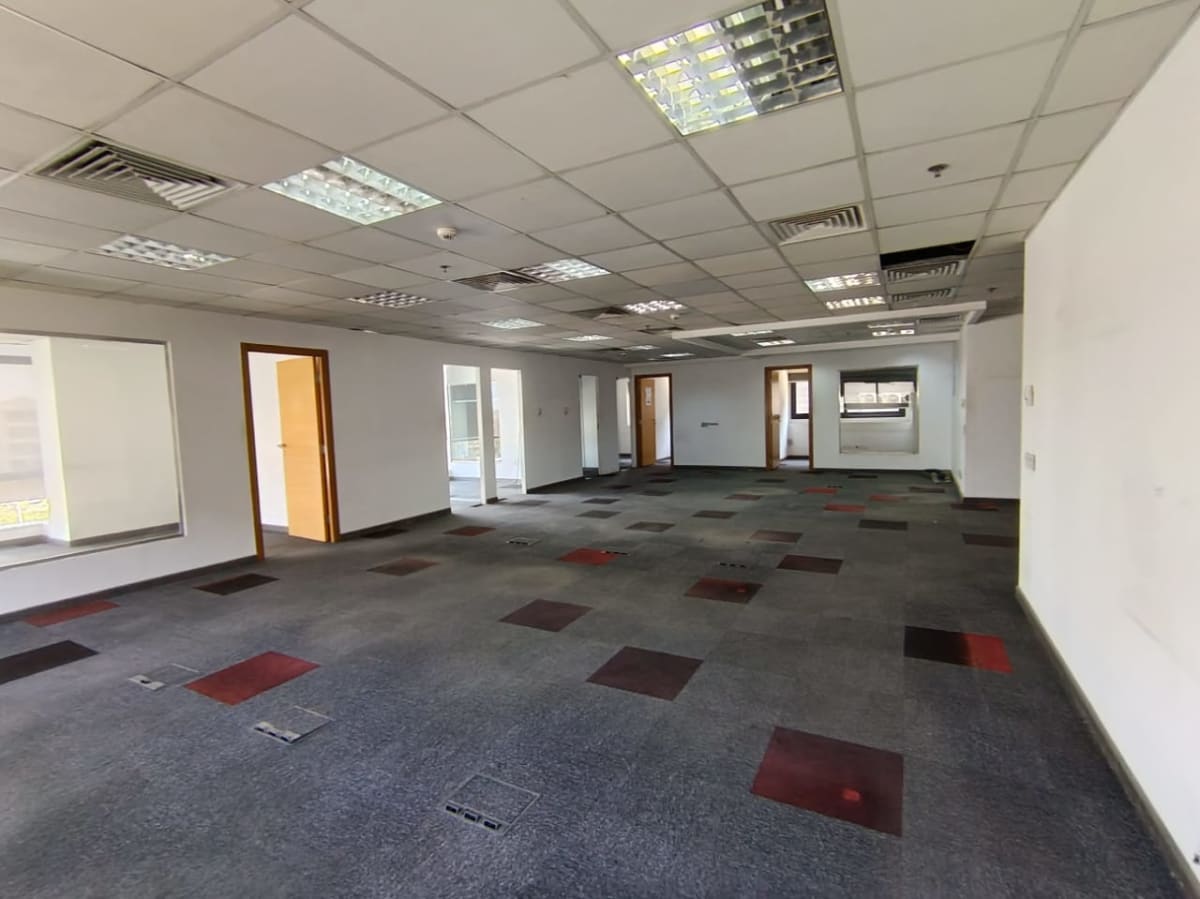 Administrative Office For Rent In 90th North | 600m² | Fully Equipped   . 