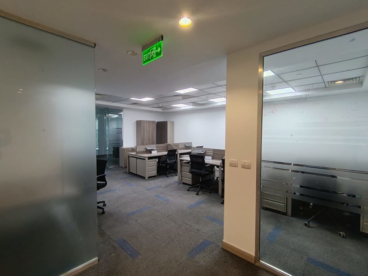 Administrative Office For Rent In 90th North| 181m² | New Cairo.
