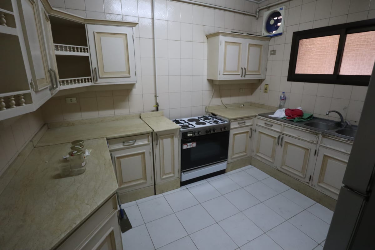 Cozy 3BR Apartment Bright & Spacious Living