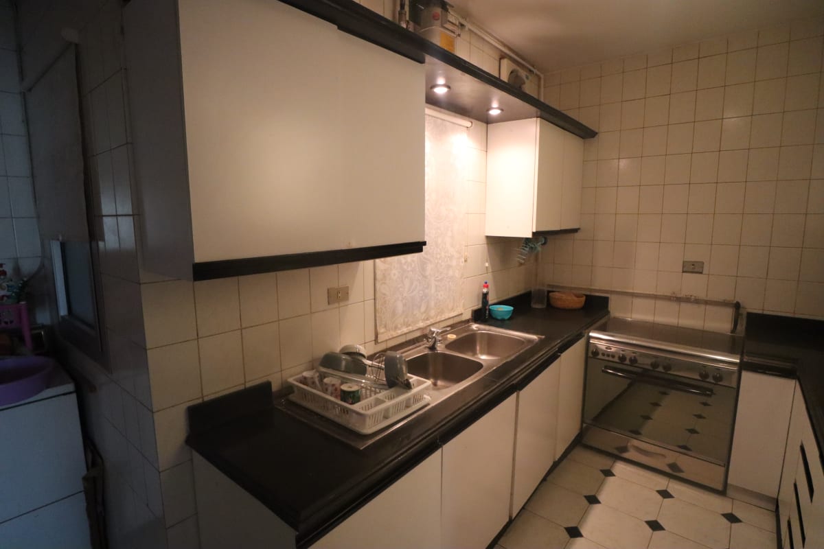Apartment With Wide Balcony In Maadi Sarayat| Perfect Location