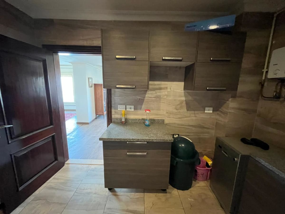 Specious Apartment With Overlooking Sea In Zamalek.