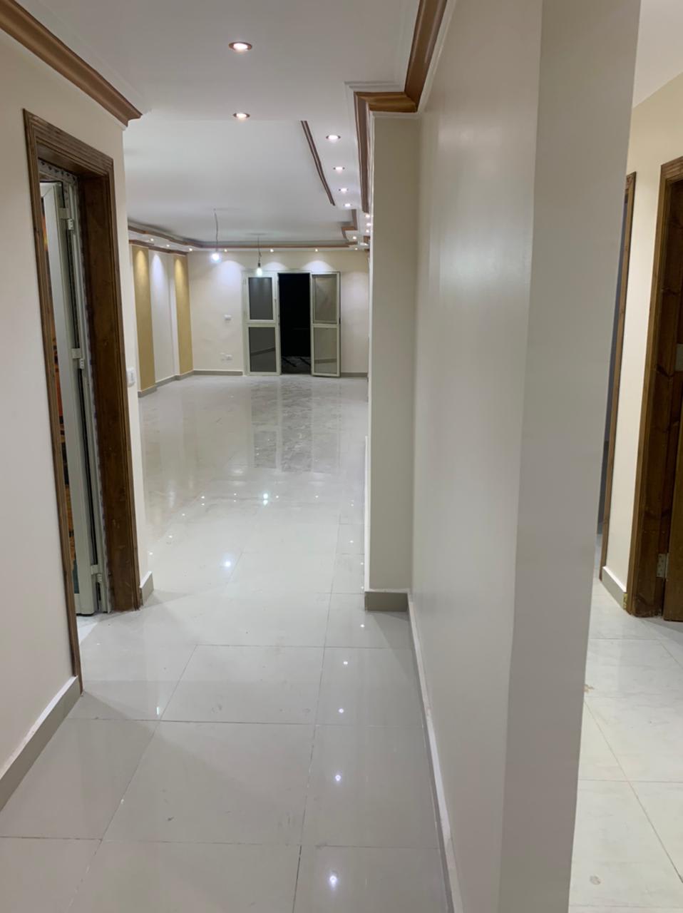 Administrative Office for Rent | 185 Sqm | New Maadi.