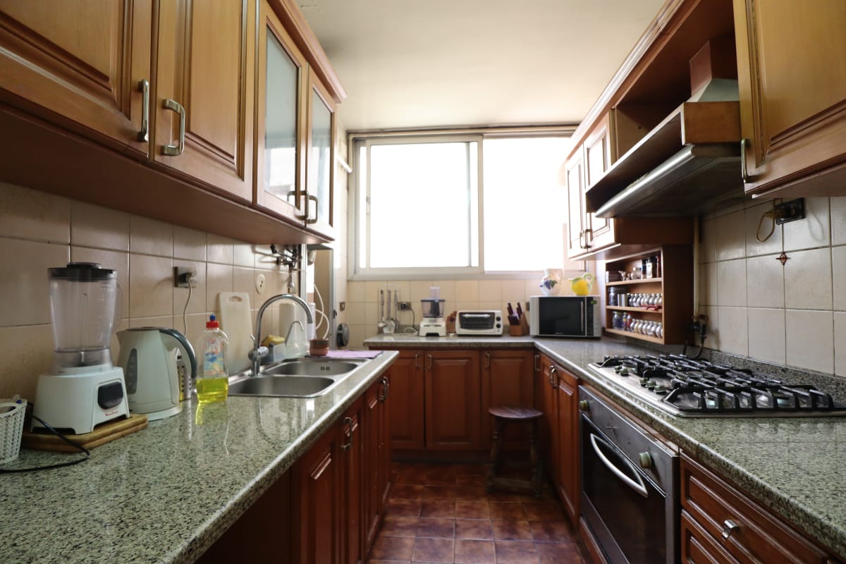 Elegant Furnished Apartment Overlooking The Nile – Maadi.