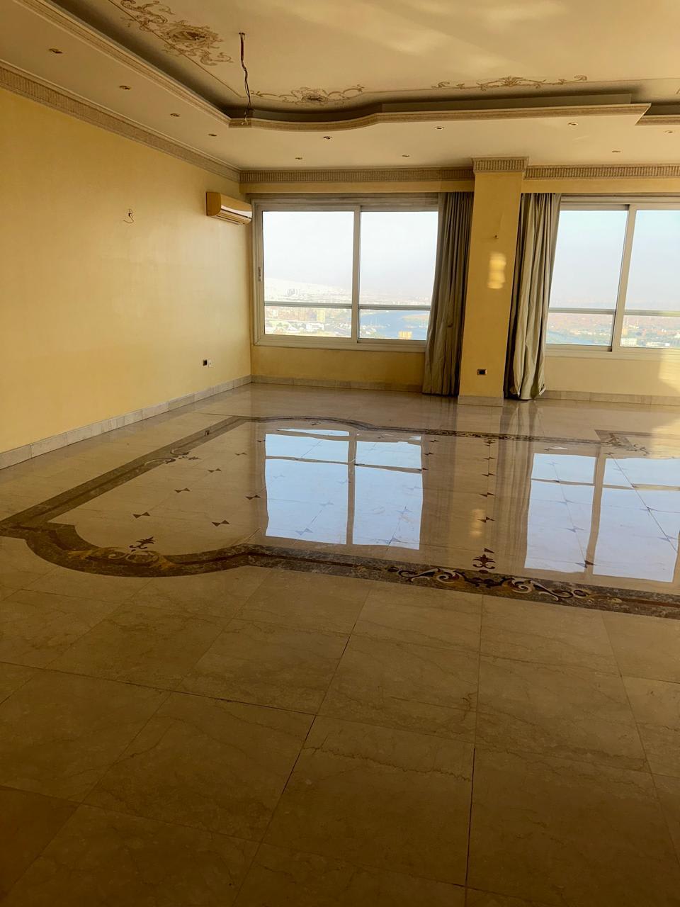 Administrative Office For Rent| 400m² | Maadi Cornish. 