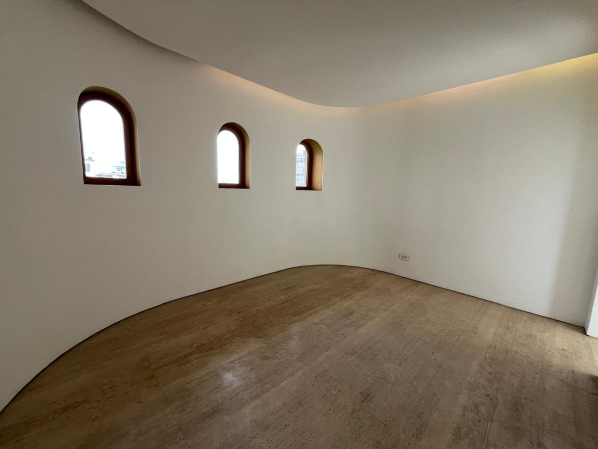 Administrative Spaces For Rent | 1000m² | El Zamalek. 