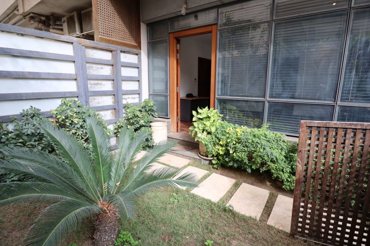 Sleek Furnished Ground Floor Studio For Rent In Degla Maadi.