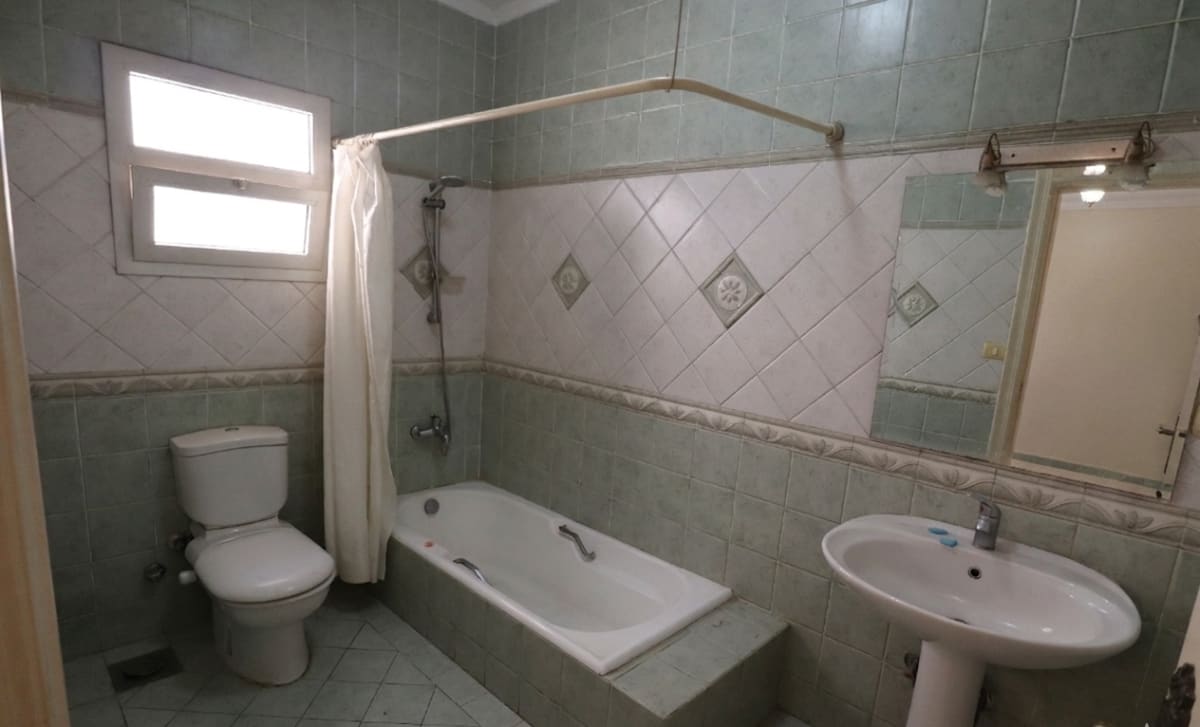 Sunny & Bright Furnished Apartment For Rent In Maadi Degla.