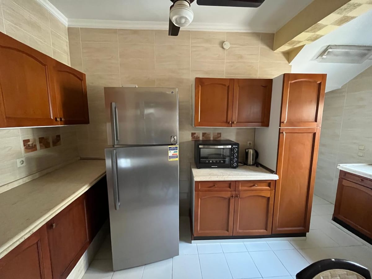 Fully Equipped Apartment With Sunny Interiors In Maadi Sarayat