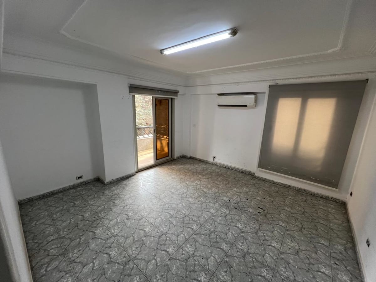 Administrative Villa For Rent| 1000m² | El Sarayat . 