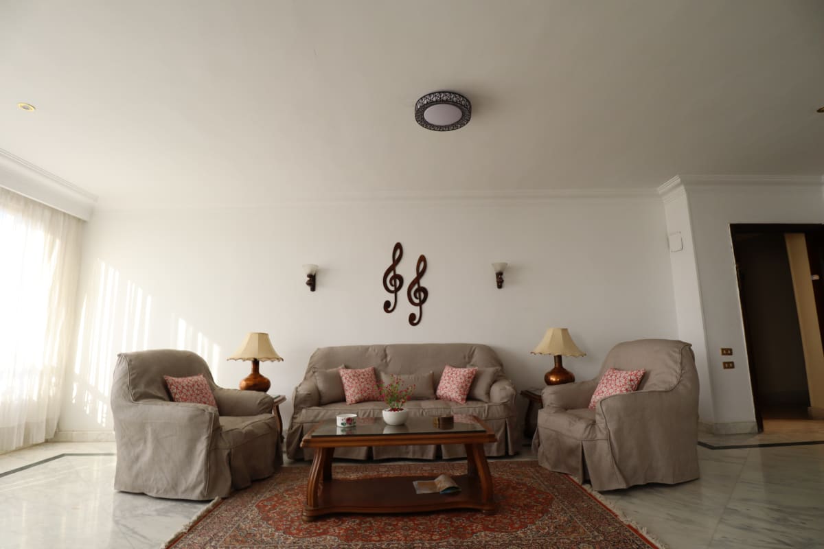 Peaceful & Homey Furnished Apartment in Maadi Degla.