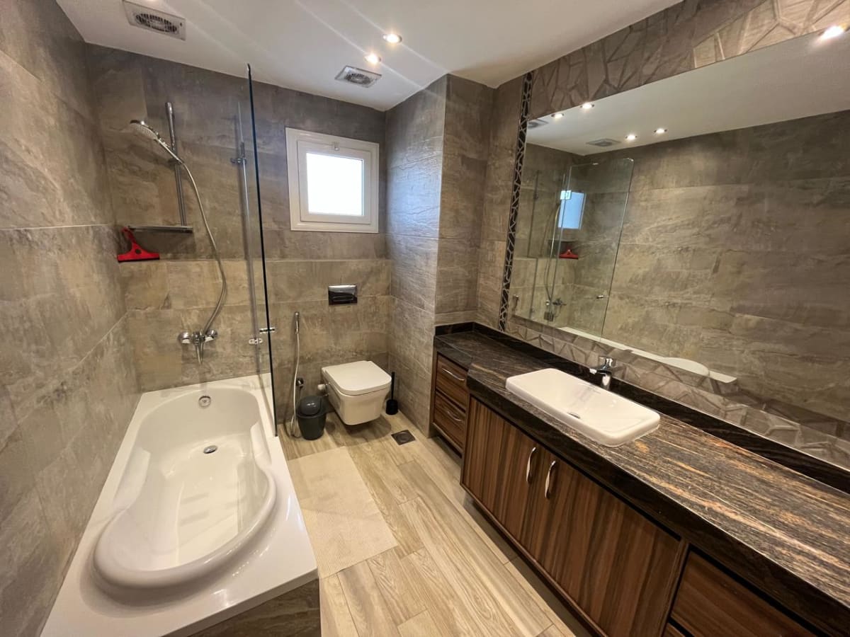 Bright 3BR Apartment in a Peaceful Neighborhood