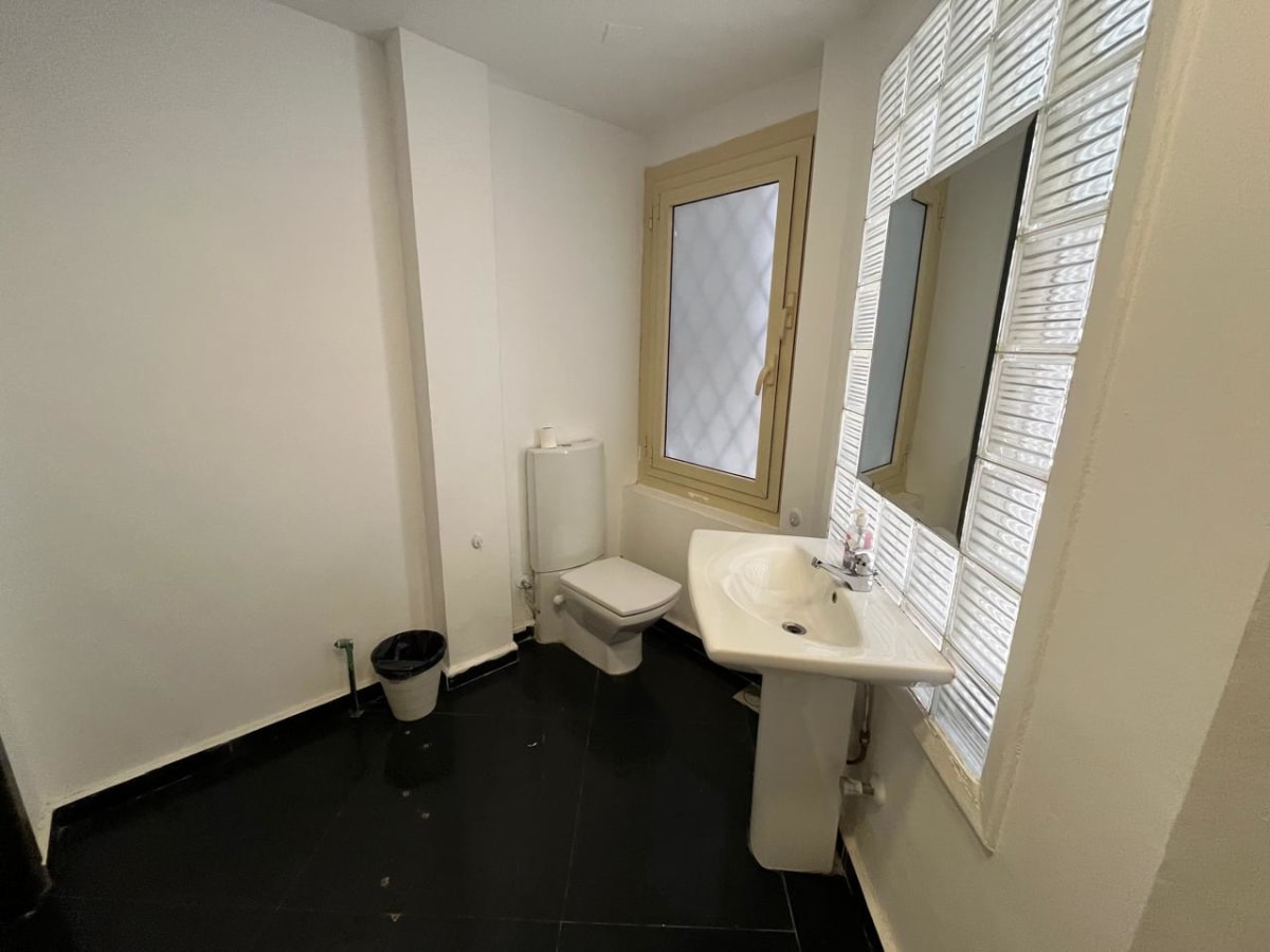 Chic Studio Apartment With Shared Garden In Quiet Maadi Area.