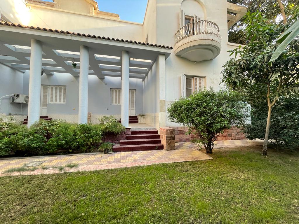 Charming Semi Furnished Ground Floor With Garden In Maadi Sarayat.