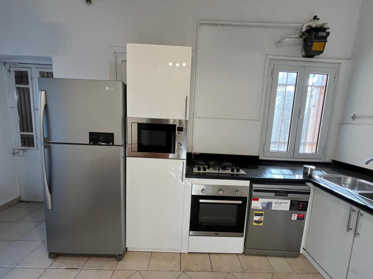 Sophisticated Furnished Apartment With Shared Pool In Maadi Sarayat.