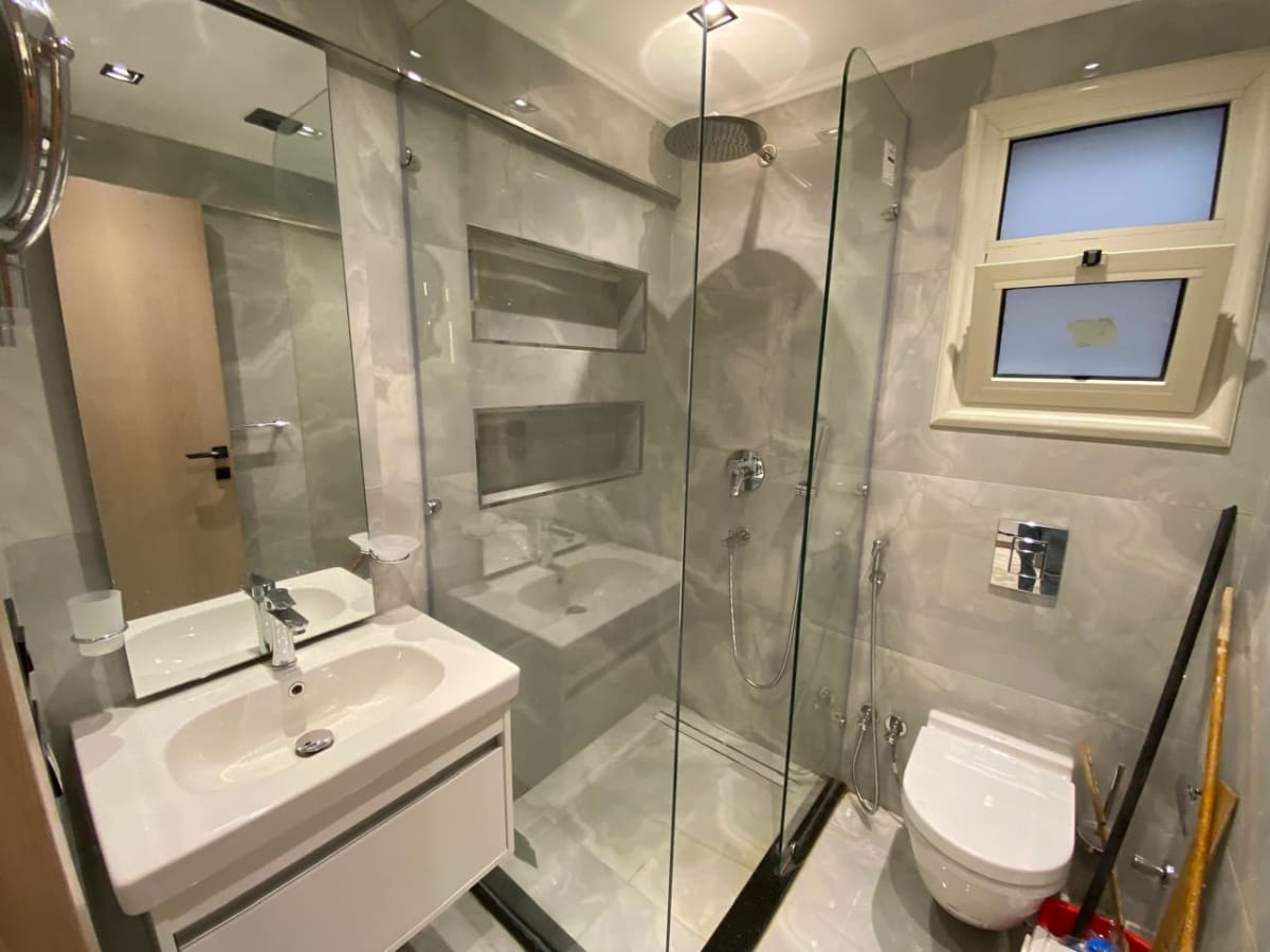 Contemporary 120 sqm Apartment in Maadi