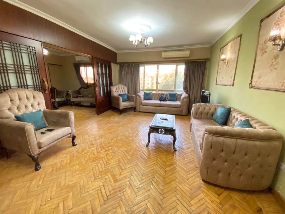 Cozy Apartment in Prime Maadi Location