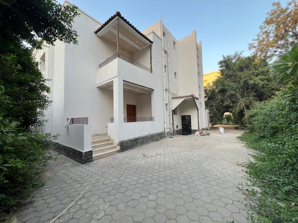 Administrative Villa For Rent | 850m² | Maadi Sarayat.