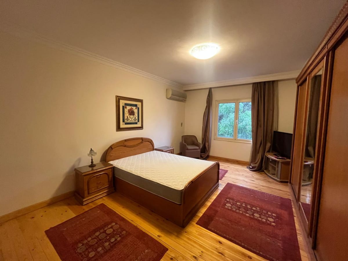 Apartment In Prime Location In Maadi Sarayat With Office Room