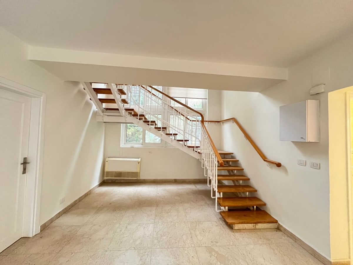 Administrative Villa | 800m² | Maadi Sarayat.