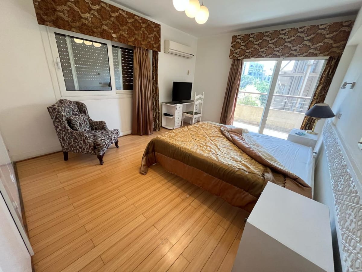 Sunlit 3-Bedroom Apartment with Private Balcony
