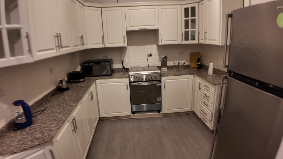 Charming Apartment In Prime Location In Zamale.