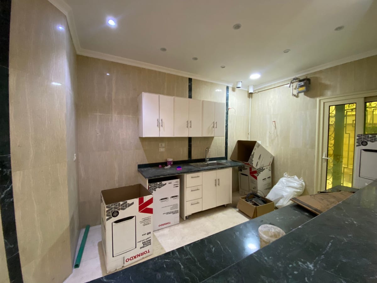 Spacious Ground Floor Apartment with 3BR and 220 sqm