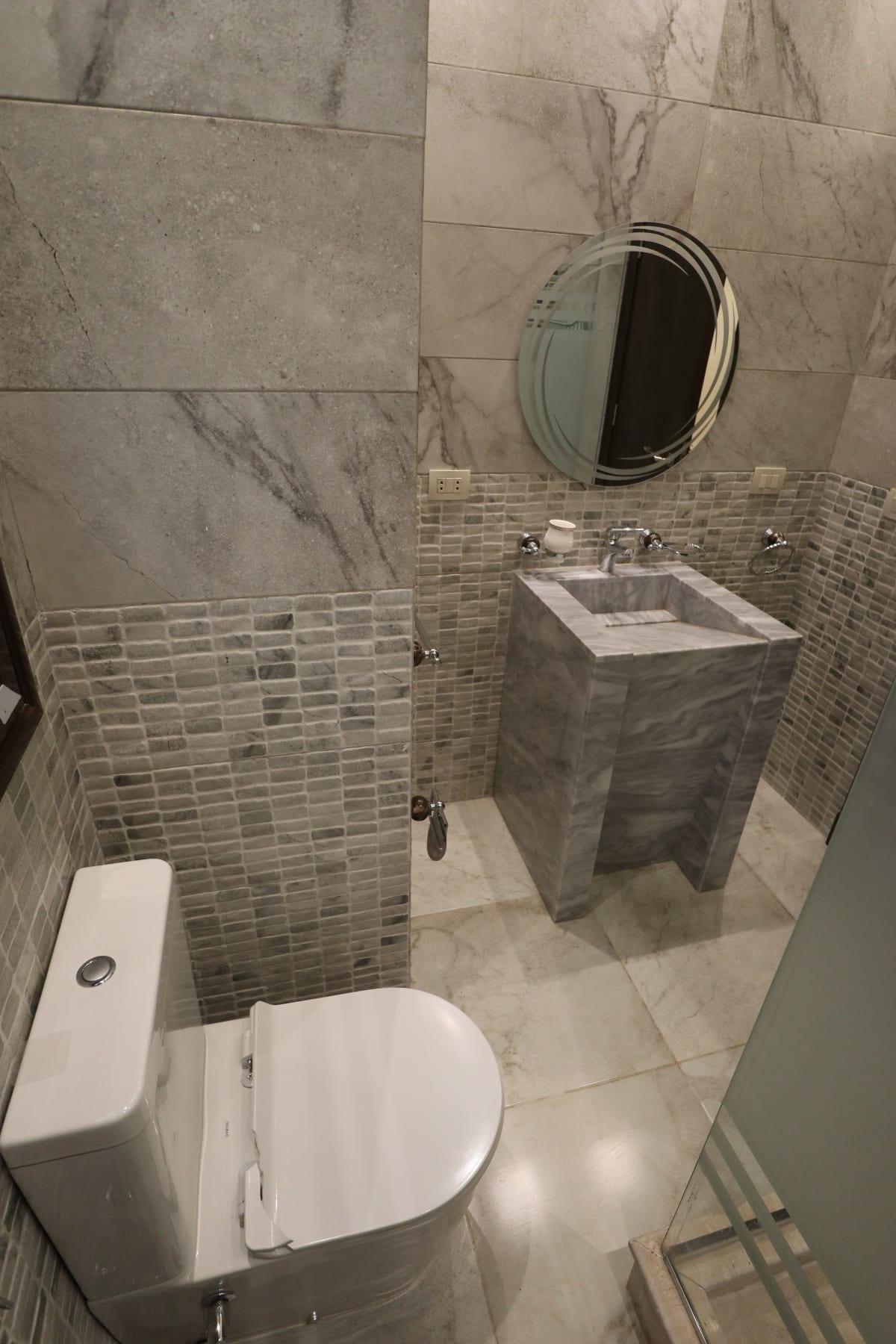 Brand New Apartment For Rent Close To Mostafa Kamel Square.
