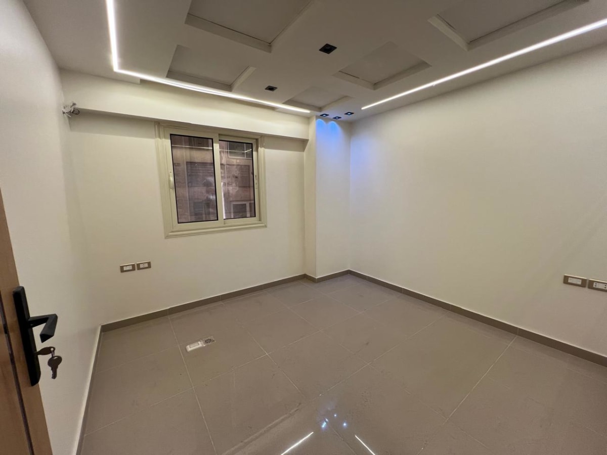 Administrative Office For Rent| 350m²| El Maadi.