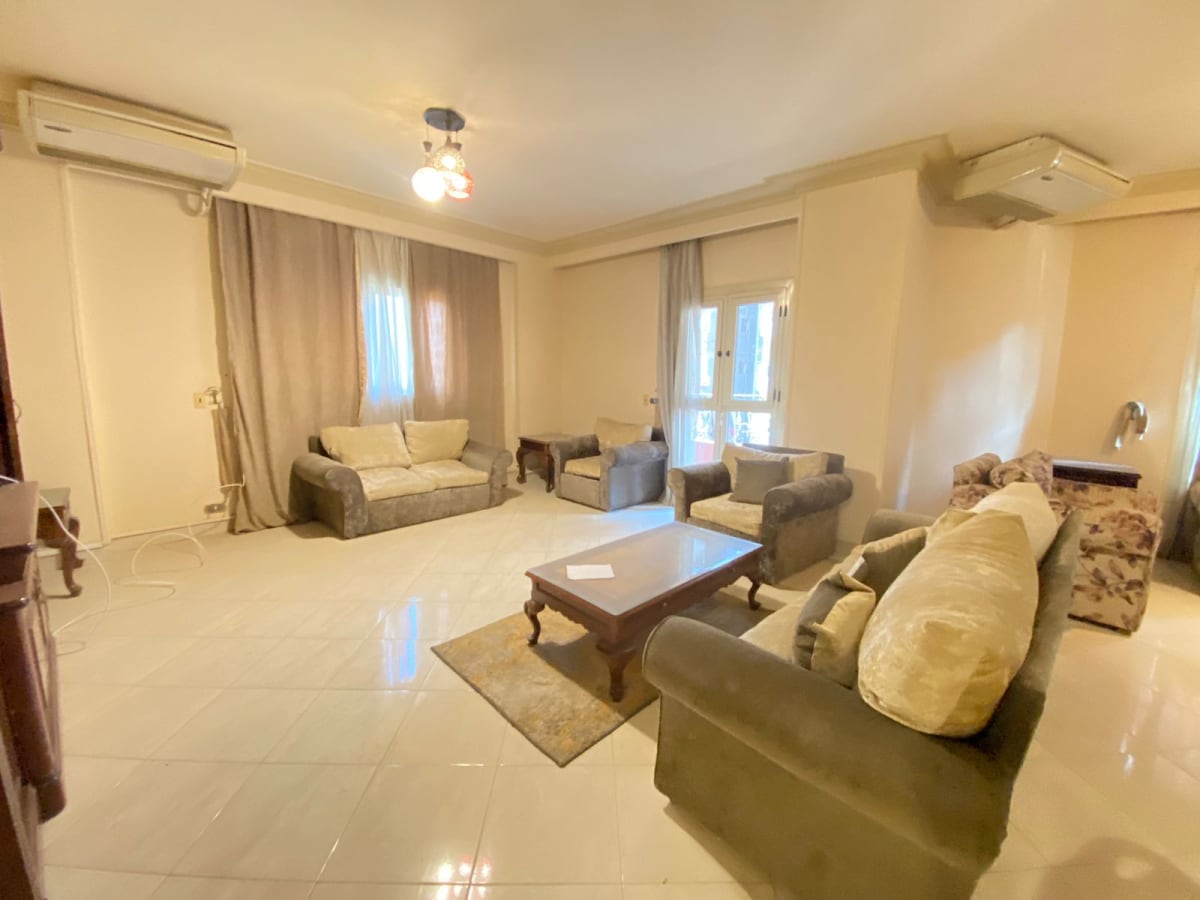 Three-bedroom Family Apartment In Maadi Degla