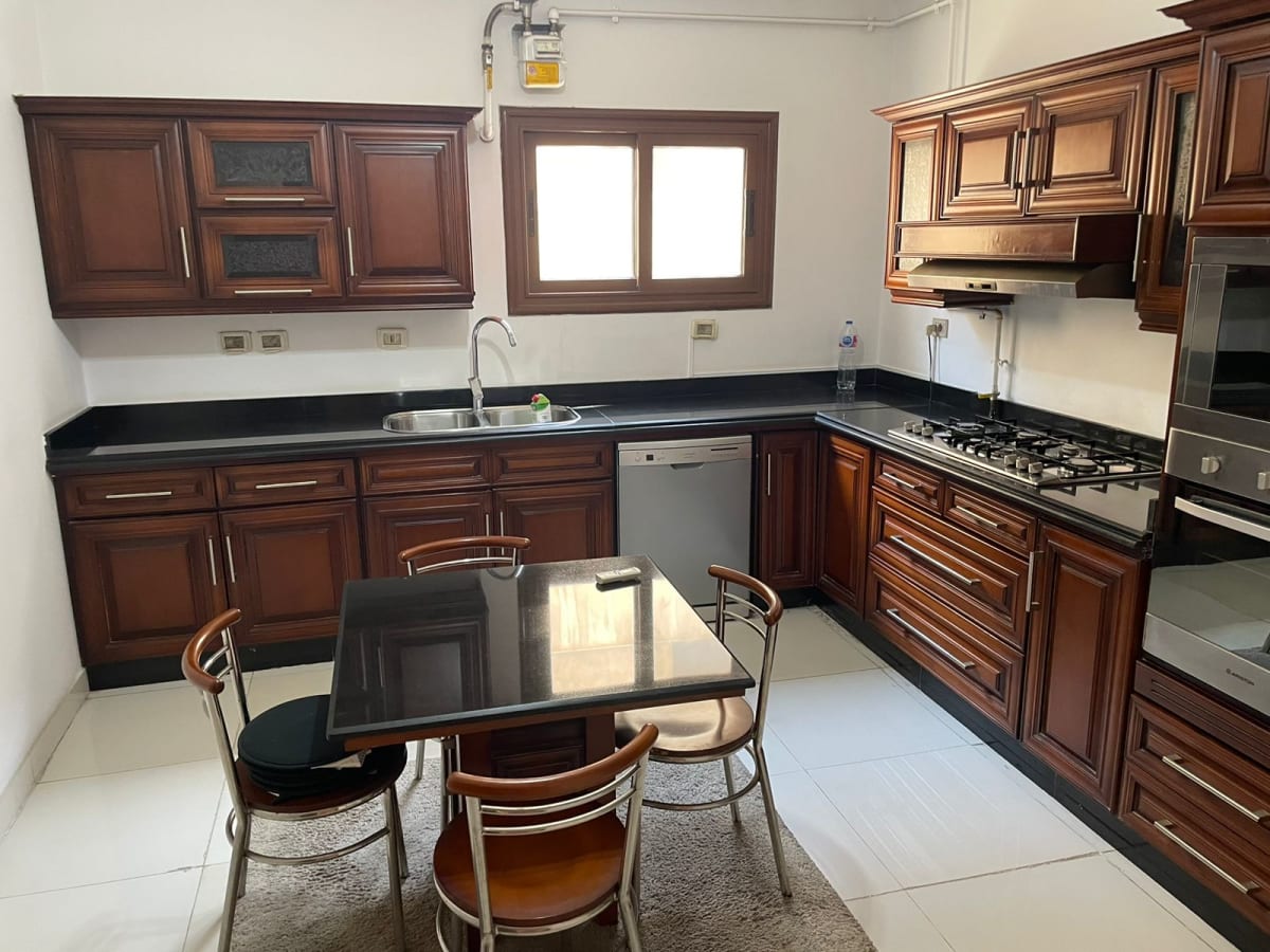 Furnished Penthouse With Shared pool For Rent In Maadi Sarayat